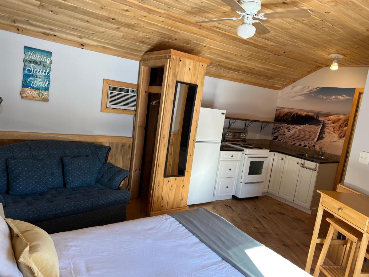 Kit Wat Motel & Marina Sauble Beach Εξωτερικό φωτογραφία