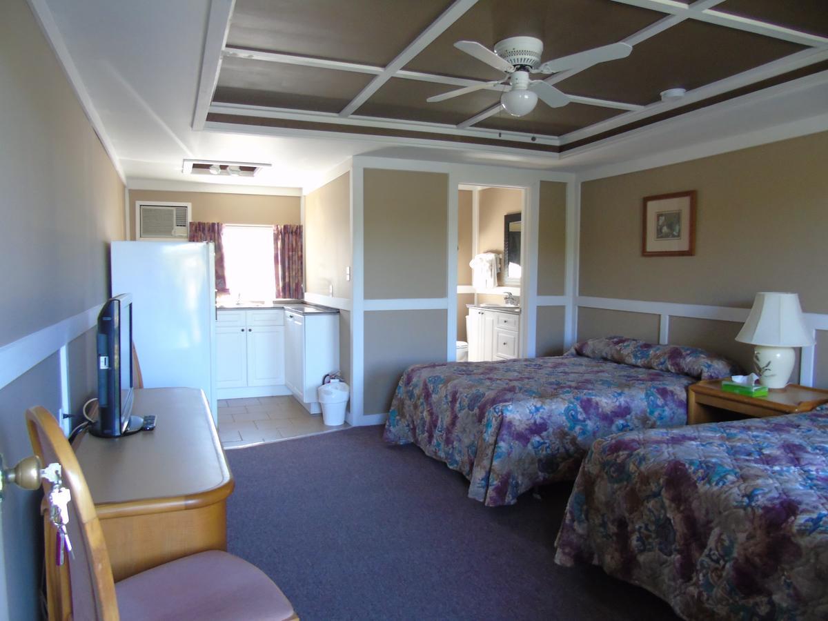 Kit Wat Motel & Marina Sauble Beach Εξωτερικό φωτογραφία