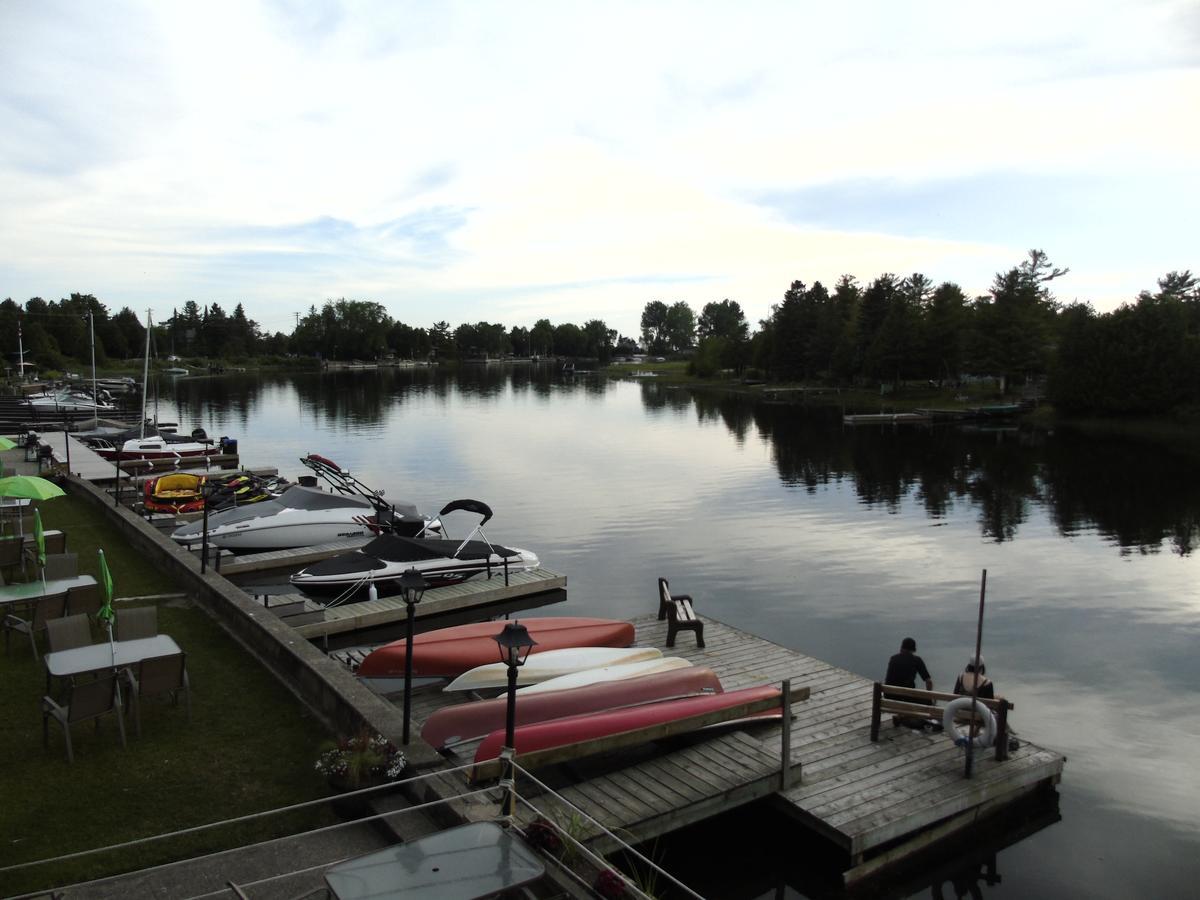 Kit Wat Motel & Marina Sauble Beach Εξωτερικό φωτογραφία