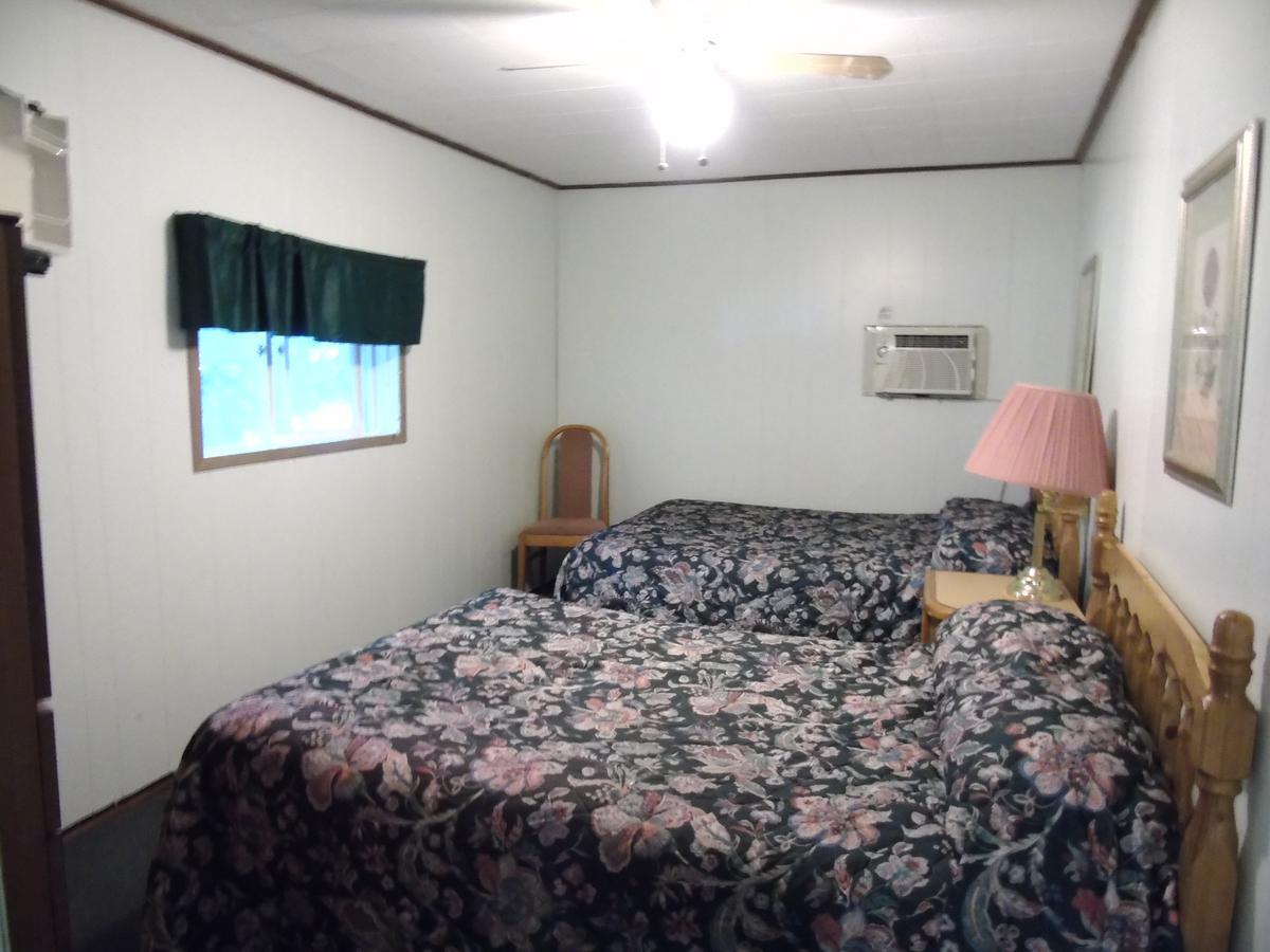 Kit Wat Motel & Marina Sauble Beach Εξωτερικό φωτογραφία