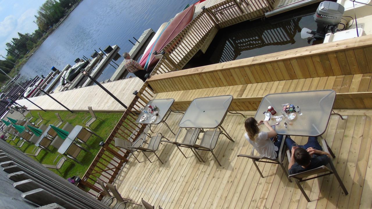 Kit Wat Motel & Marina Sauble Beach Εξωτερικό φωτογραφία