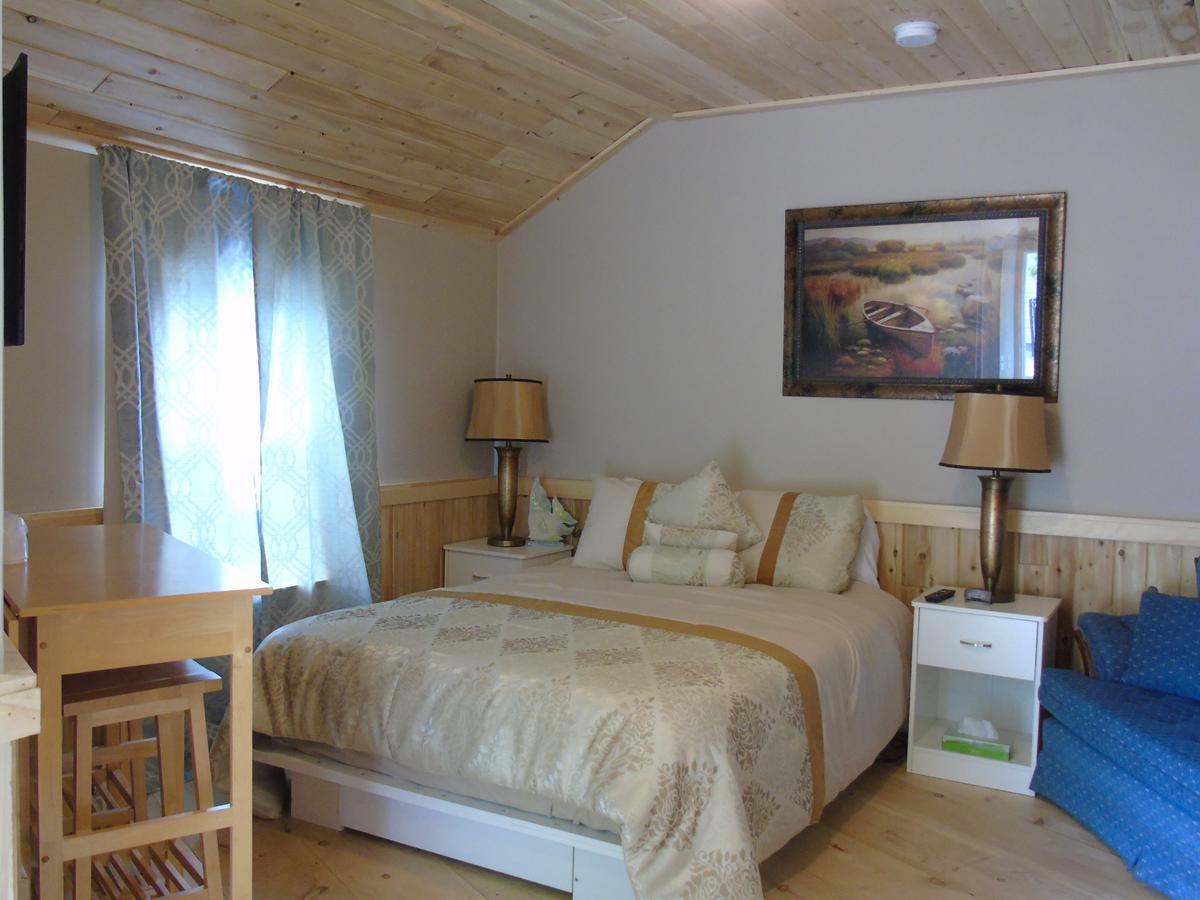 Kit Wat Motel & Marina Sauble Beach Εξωτερικό φωτογραφία