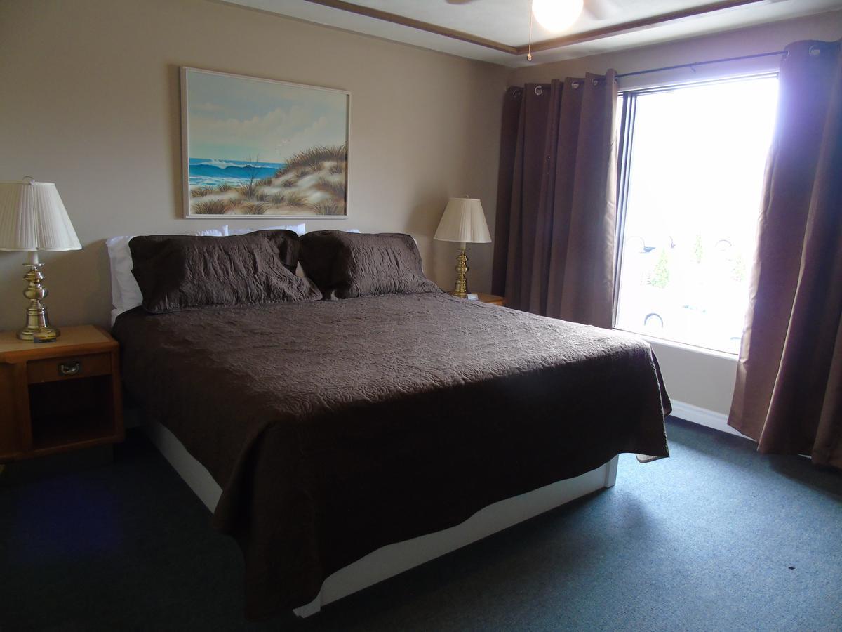 Kit Wat Motel & Marina Sauble Beach Εξωτερικό φωτογραφία